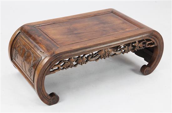 A Chinese huali wood and hongmu opium table, c.1900, length 90cm, width 39cm, height 33cm